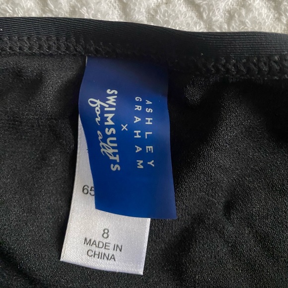 Ashley Graham Womens Black bikini bottom with Side Ties. New with Tags - Picture 4 of 4